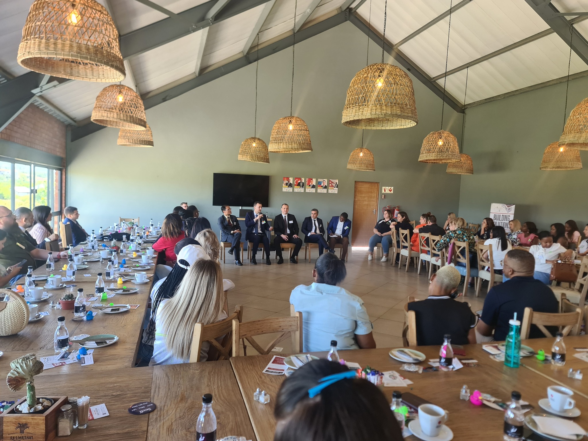 490337358_4002506279895466_8090261786530361317_n